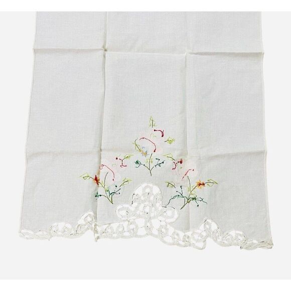Vintage Pink Flower Linen Tea Towels Set 2 Lace Edge 22x14 Appliqué Embroidered - Picture 11 of 16